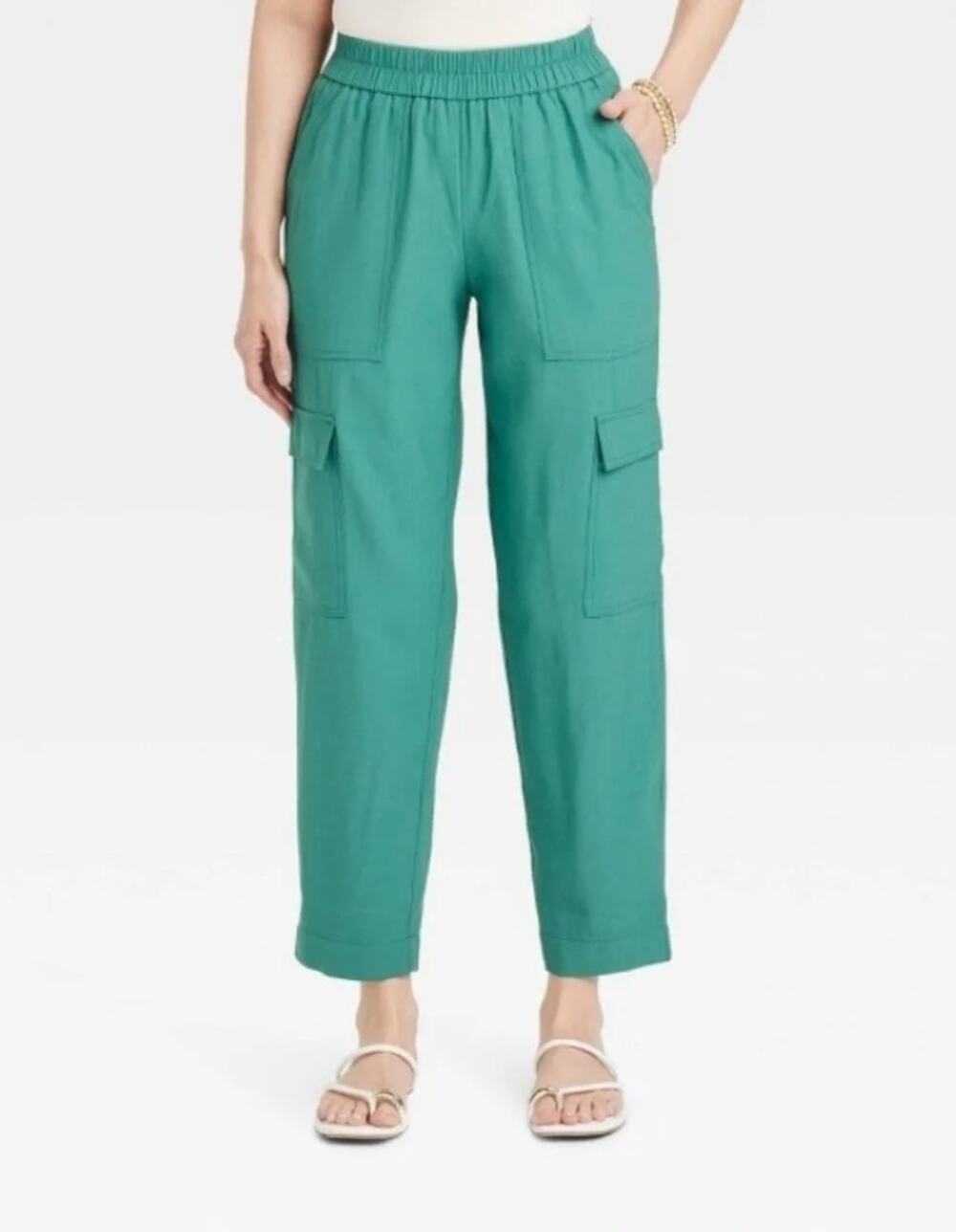 A New Day Women’s Teal Green Cargo Pants - Size Small - preowned